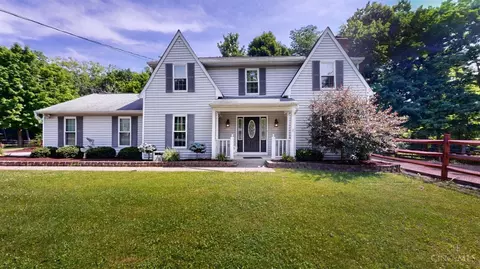 4725 Crooked Nail Ln, Batavia, OH 45103