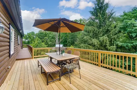 Exterior - 3789 Tower Rd, Cincinnati, OH 45248 photo 6 of 15