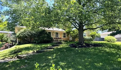2241 Berrywood Dr, Cincinnati, OH 45244