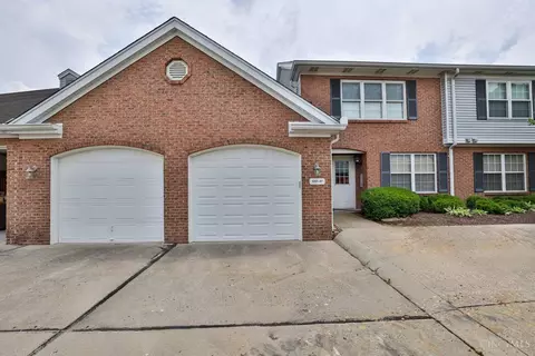 5201 Fox Ridge Dr #297, Cincinnati, OH 45248