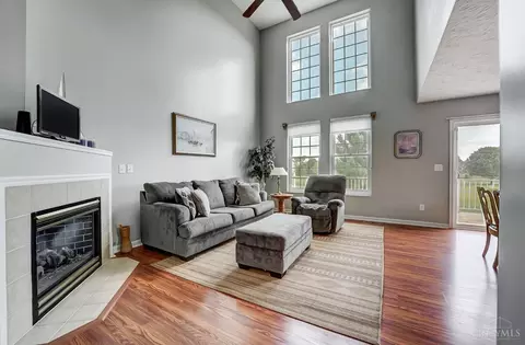 4208 Fieldsedge Dr, Mason, OH 45040 photo 3