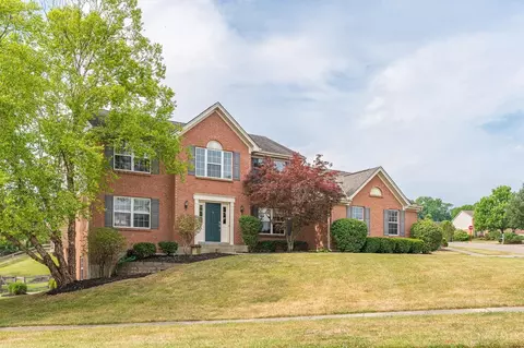 4736 Eastport Dr, Kings Mills, OH 45034