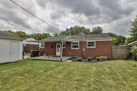 Exterior - 3390 Blocker Dr, Kettering, OH 45420 photo 8 of 8