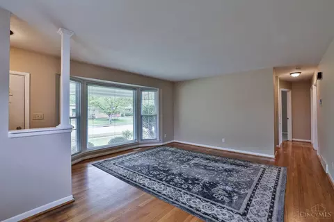 Living - 3390 Blocker Dr, Kettering, OH 45420 photo 2 of 4