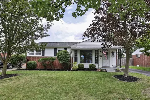 3390 Blocker Dr, Kettering, OH 45420