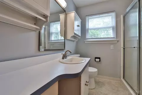 Bath - 3390 Blocker Dr, Kettering, OH 45420 photo 3 of 3