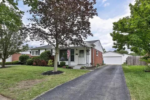 Exterior - 3390 Blocker Dr, Kettering, OH 45420 photo 2 of 8