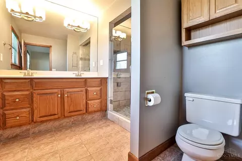 4820 Klatte Rd, Cincinnati, OH 45244 photo 22