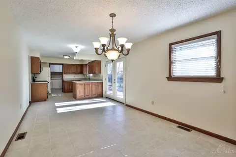 4820 Klatte Rd, Cincinnati, OH 45244 photo 10