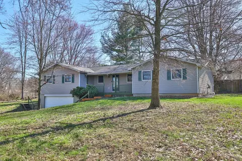 4820 Klatte Rd, Cincinnati, OH 45244 photo 2