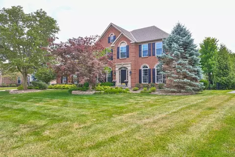 978 Paxton Lake Dr, Loveland, OH 45140