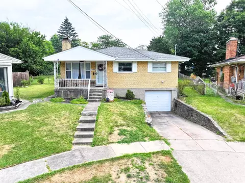 2488 Lourdes Ln, Cincinnati, OH 45238