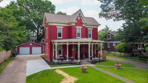 225 Parkway Ave, Cincinnati, OH 45216