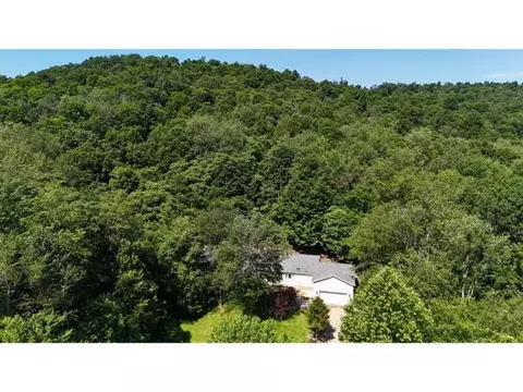 4807 St Rt 753, Hillsboro, OH 45133