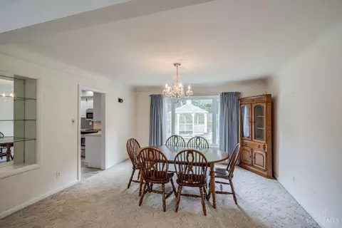 3030 Westbrook Dr, Cincinnati, OH 45238 photo 9