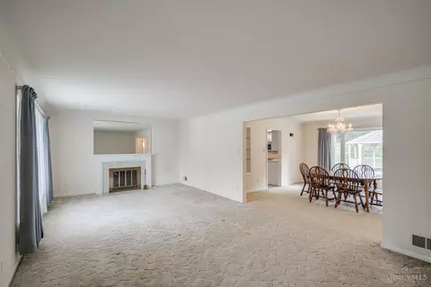 3030 Westbrook Dr, Cincinnati, OH 45238 photo 6