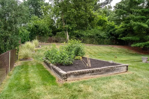 3030 Westbrook Dr, Cincinnati, OH 45238 photo 59