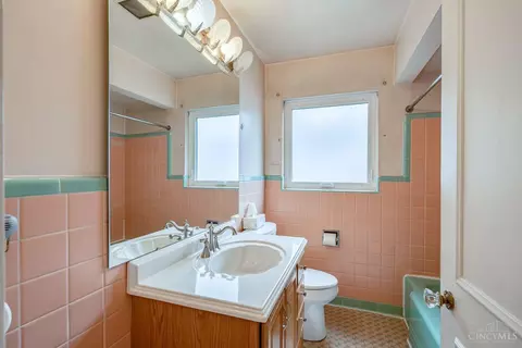 3030 Westbrook Dr, Cincinnati, OH 45238 photo 28