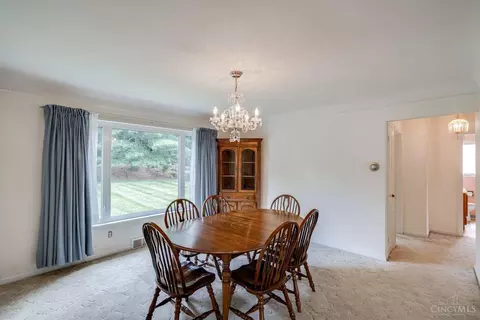 3030 Westbrook Dr, Cincinnati, OH 45238 photo 11