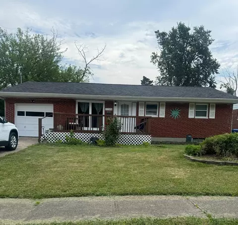 11526 Fitchburg Ln, Forest Park, OH 45240