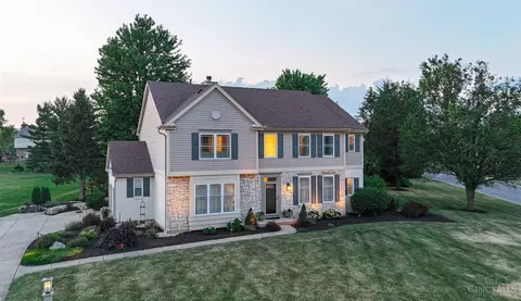 5546 Whitcomb Dr, Liberty, OH 45011