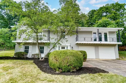 6138 Lakota Dr, Madeira, OH 45243