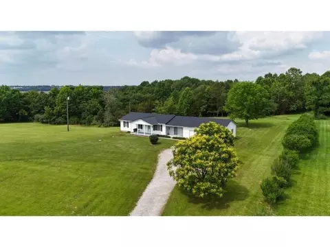 3989 St Rt 247, Hillsboro, OH 45133