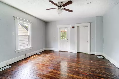 5128 Blaesi St, Cincinnati, OH 45227 photo 5