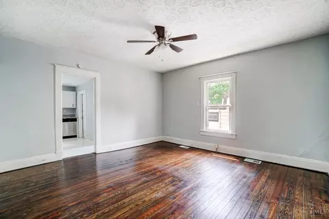 5128 Blaesi St, Cincinnati, OH 45227 photo 7