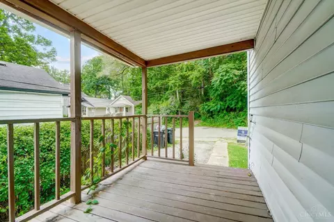 5128 Blaesi St, Cincinnati, OH 45227 photo 4
