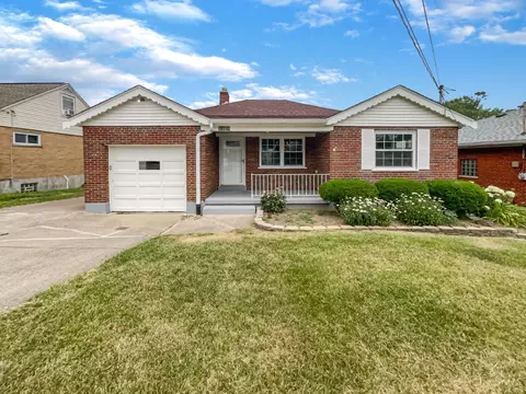 3370 Dolomar Dr, Colerain Twp, OH 45239