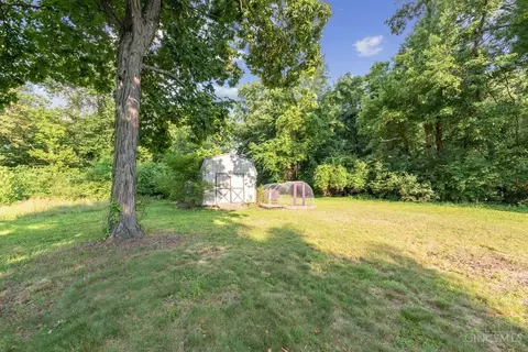 Exterior - 4138 Mclean Dr, Cincinnati, OH 45255 photo 7 of 7