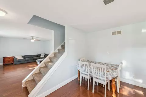 Entry Way - 4138 Mclean Dr, Cincinnati, OH 45255 photo 1 of 3