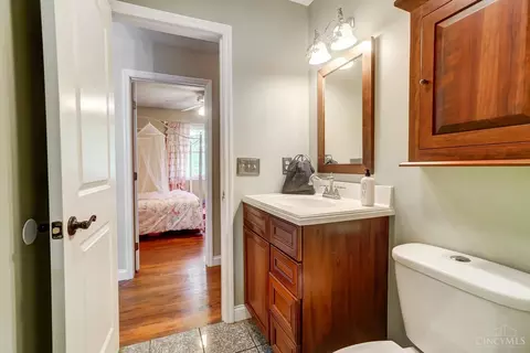 Bath - 2800 Mcintire Rd, Morrow, OH 45152 photo 9 of 10