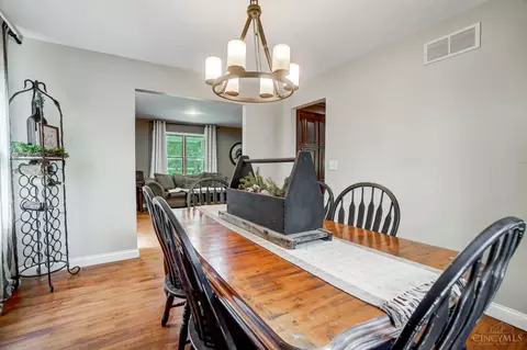 Dining - 2800 Mcintire Rd, Morrow, OH 45152 photo 3 of 3