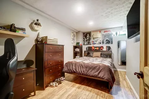Bedroom - 2800 Mcintire Rd, Morrow, OH 45152 photo 11 of 12