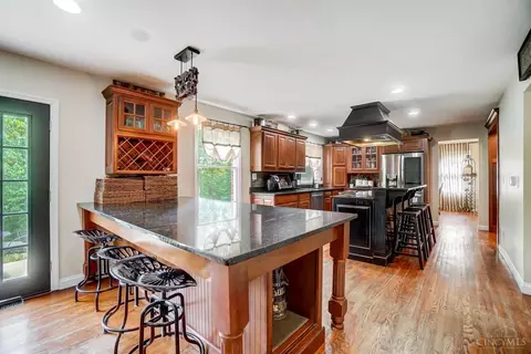 Kitchen - 2800 Mcintire Rd, Morrow, OH 45152 photo 2 of 7
