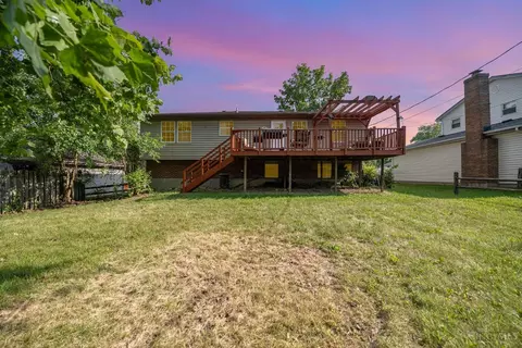 Exterior - 2116 Broadhurst Ave, Cincinnati, OH 45240 photo 9 of 10