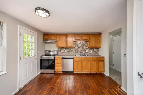Kitchen - 2116 Broadhurst Ave, Cincinnati, OH 45240 photo 1 of 3