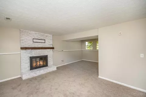 Living - 2116 Broadhurst Ave, Cincinnati, OH 45240 photo 4 of 5