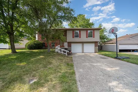 Exterior - 2116 Broadhurst Ave, Cincinnati, OH 45240 photo 2 of 10