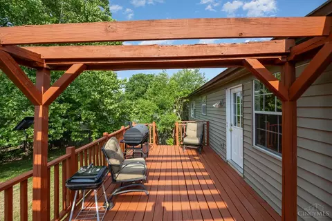 Exterior - 2116 Broadhurst Ave, Cincinnati, OH 45240 photo 7 of 10