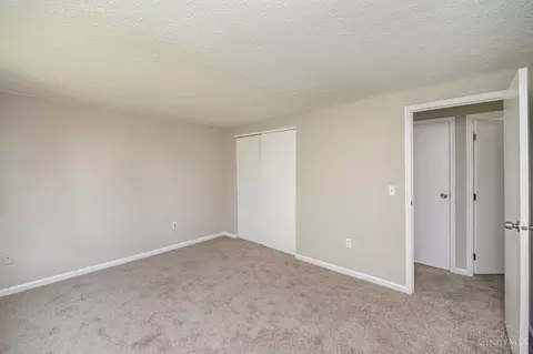 Bedroom - 2116 Broadhurst Ave, Cincinnati, OH 45240 photo 6 of 6