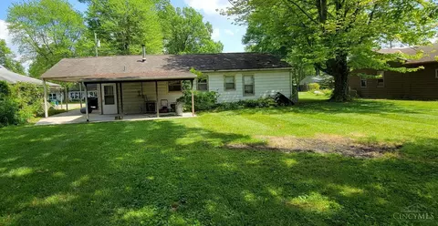 3459 Virginia Dr, Amelia, OH 45102