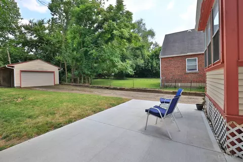 Exterior - 6020 Hammel Ave, Golf Manor, OH 45237 photo 7 of 14