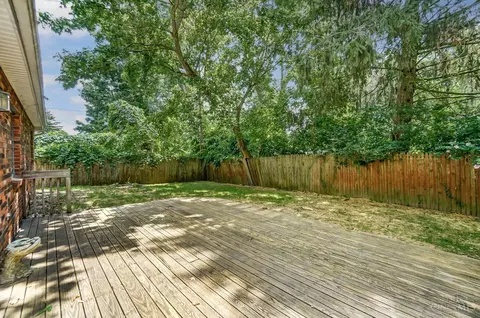 719 Miles Ln, Cincinnati, OH 45245 photo 26