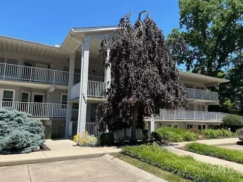 7650 Cheviot Rd #303, Colerain Twp, OH 45247