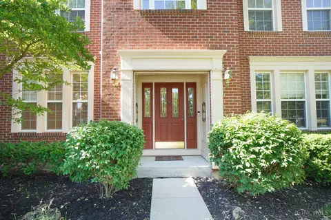 4937 Sandalwood Ct, Mason, OH 45040