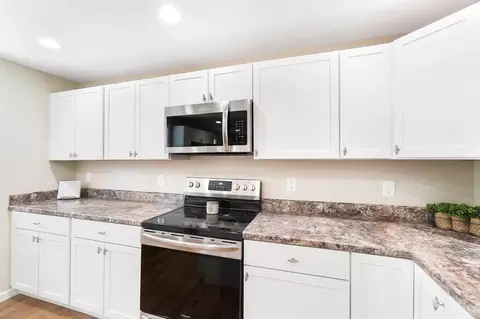 Kitchen - 3584 Foster Maineville Rd, Morrow, OH 45152 photo 3 of 3