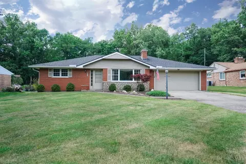 696 Milford Hills Dr, Milford, OH 45150